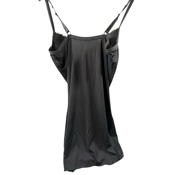 Marilyn Monroe collection body hugging full bustier - Picture 4 of 10